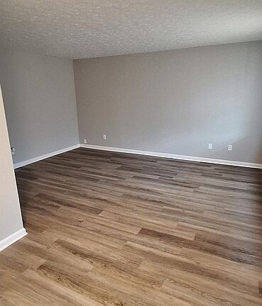 3rd image of 676 Knox Blvd Unit 56