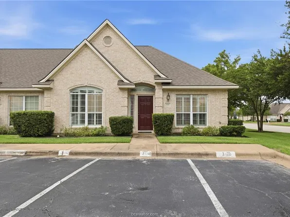300 Fraternity Row, College Station, TX 77845