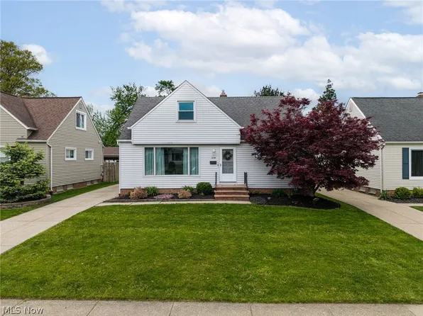 1234 W Miner Rd, Mayfield Heights, OH 44124