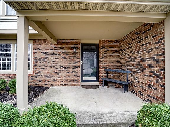 2nd image of 4107 Loughmoor Dr