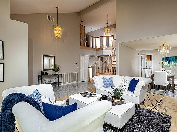 4th image of 3720 Southridge Way