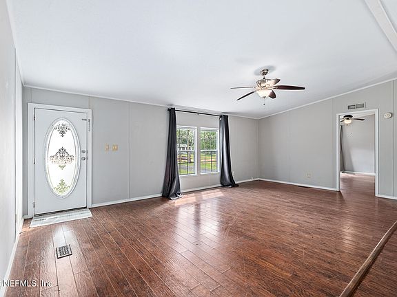 5th image of 141 CHEROKEE Drive