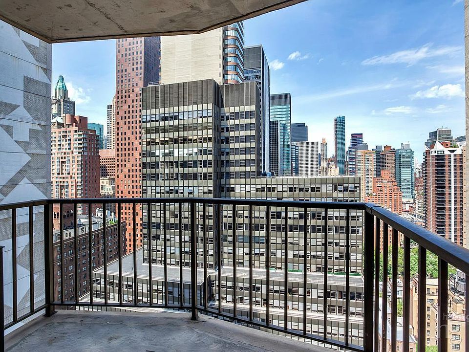1st image of 211 E 46th St #21C