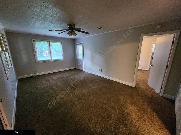 821 Arrowwood Rd — Photo 9