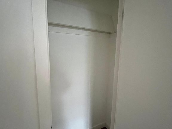 4th image of 459 Commonwealth Ave #2