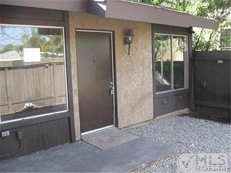 3rd image of 6439 1/2 Cleon Ave #1