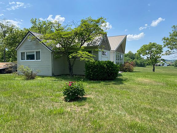 2nd image of 1456 Chemin Rankin Rd