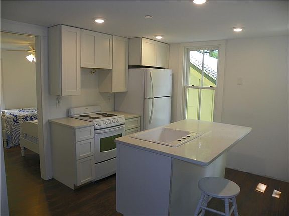 2nd image of 19 Roberts Ave #2B