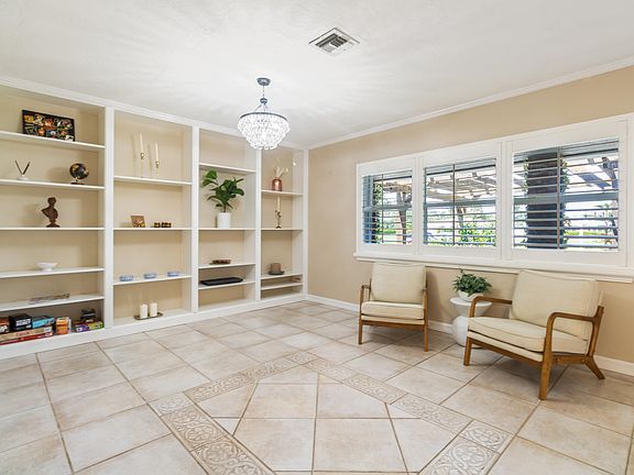 2nd image of 2258 Palmetto Road
