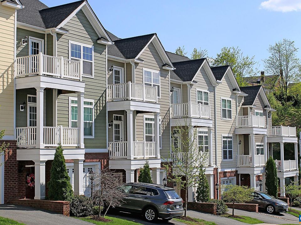 1st image of 1606 Kempton Pl