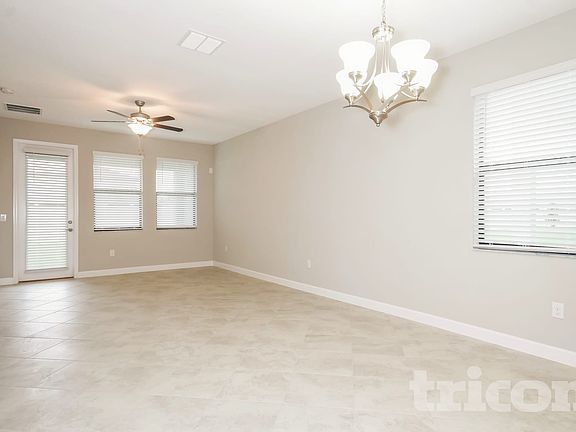3rd image of 9735 Ivory Dr
