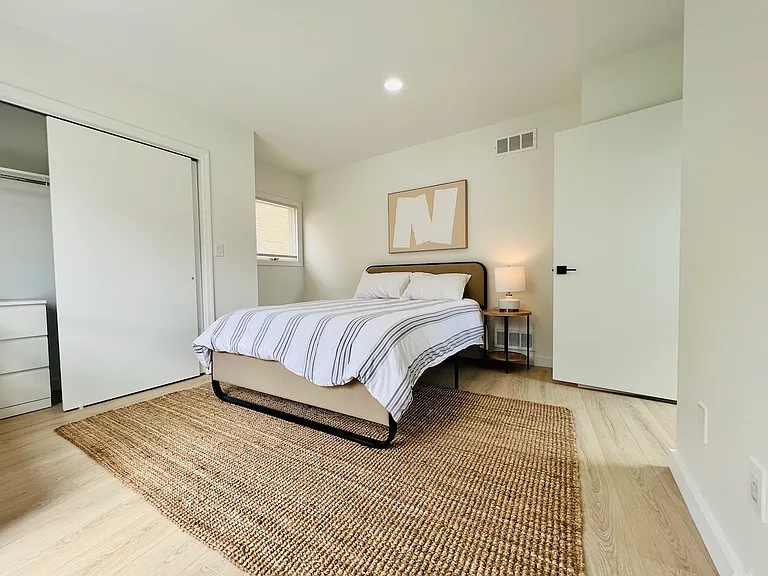 321 Gross St — Photo 23