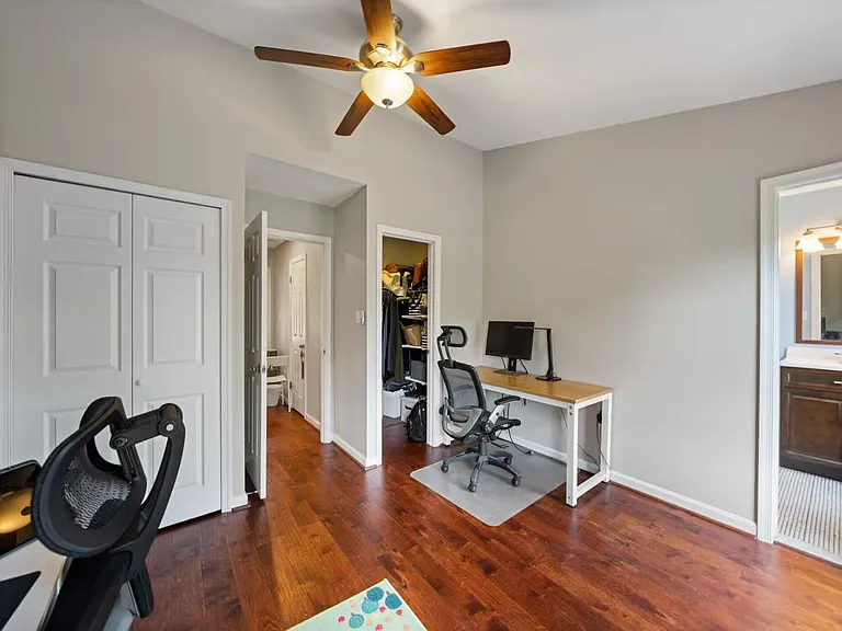 1337 Templeton Pl — Photo 8