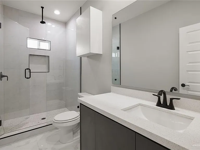 3302 Whetstone Ave #1 — Photo 11