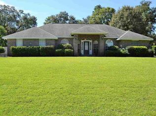 5464 Heatherton Rd, Milton, FL 32570