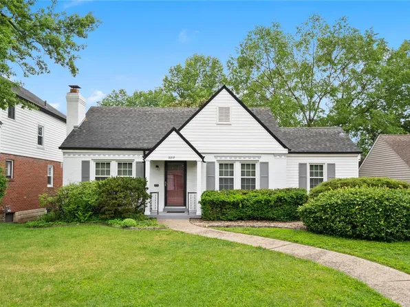 2317 Brown Rd, Saint Louis, MO 63114