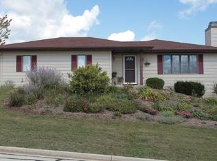 444 Grandview Cir, Adell, WI 53001