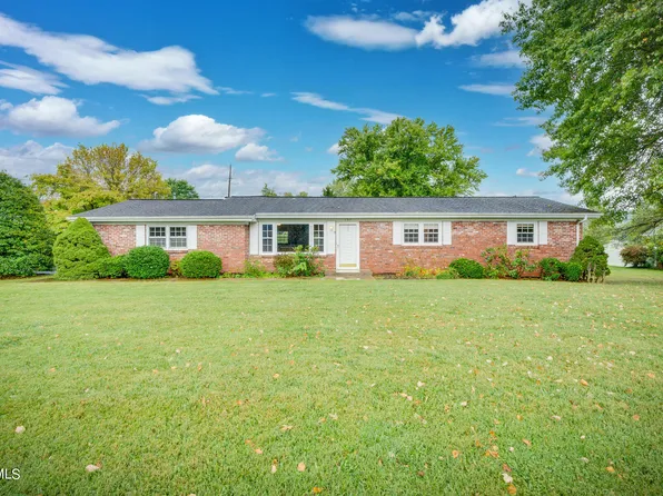 157 Maplehurst Ln, Bluff City, TN 37618