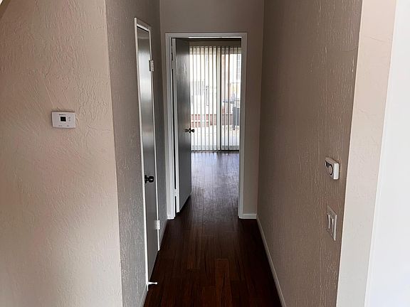 4th image of 5028 1/2 Saratoga Ave