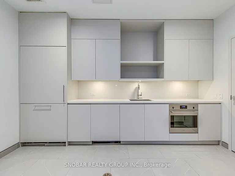 225 Veterans Dr #907 — Photo 28