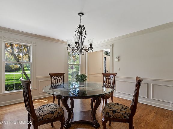 2nd image of 4421 Stonehaven Dr