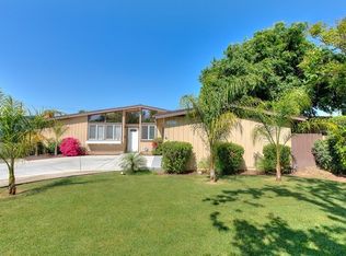 937 Alta Loma Dr, Corona, CA