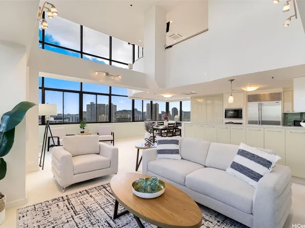 2222 Citron St APT 2502, Honolulu, HI 96826