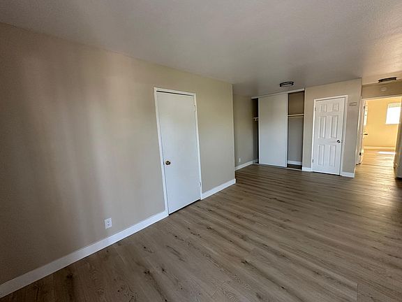4th image of 48 Alan Ct APT D