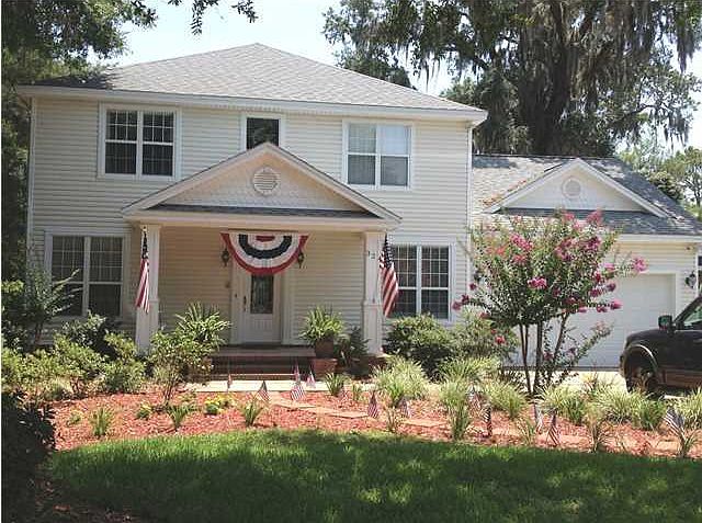 1st image of 324 Grand Oaks Dr