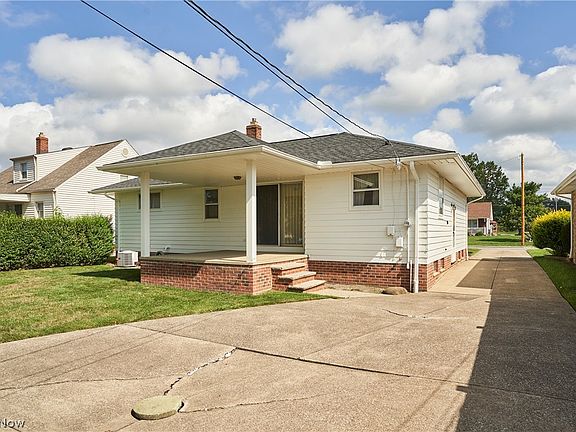 2nd image of 29581 Robert St