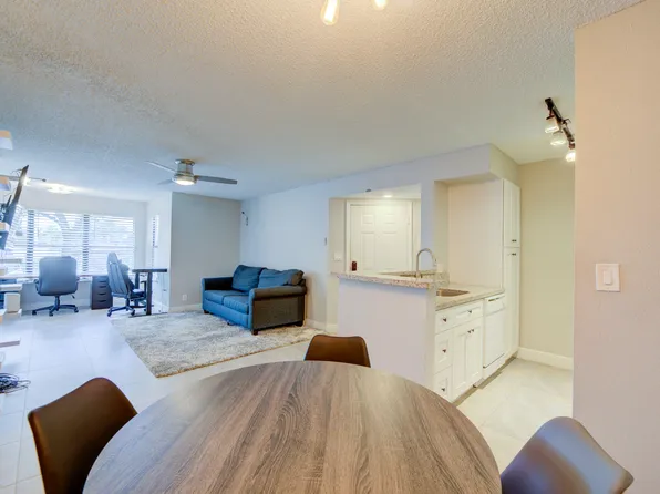 2900 S University Drive #9104, Davie, FL 33328
