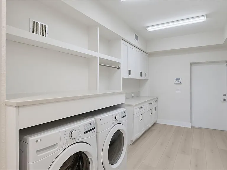 24 Adalia Ave — Photo 22