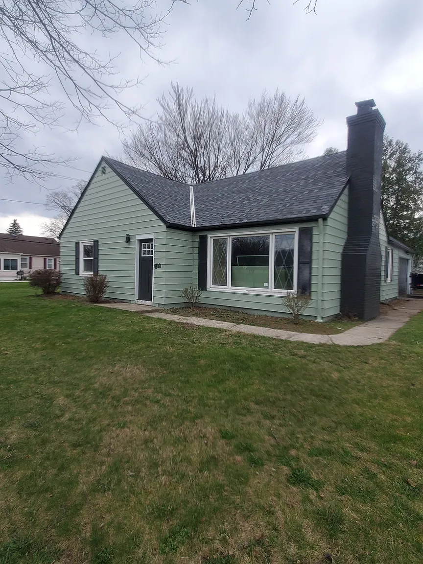 4100 Northfield Rd photo 1