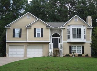 47 Whitney Dr, Villa Rica, GA 30180