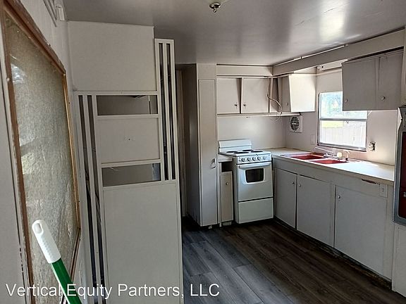 2nd image of 6025 New Tampa Hwy #11120461