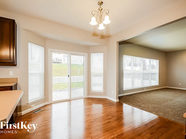 124 Brookfield Blvd — Photo 4