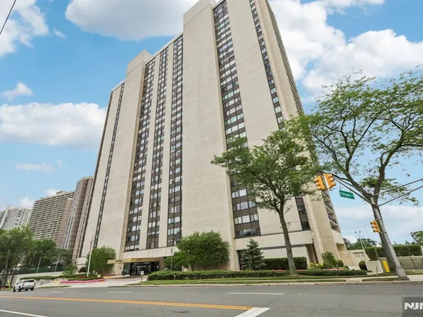 1500 Palisade Ave APT 27C, Fort Lee, NJ 07024