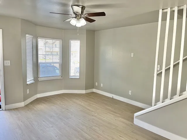 2 bed, 1572 sqft, $1,495 — Photo 3