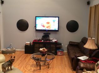 9416 Vineyard Haven Dr, Gaithersburg, MD 20886