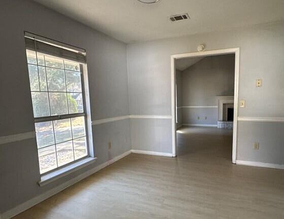 4th image of 626 David Cv