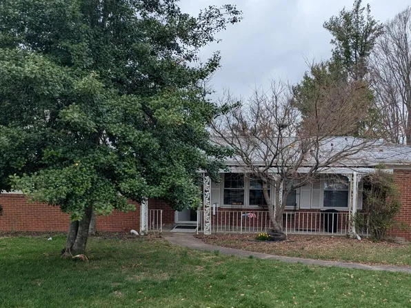 111 N Porter Dr, Richmond, KY 40475