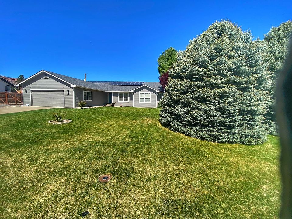 1st image of 551 Greenwood Dr