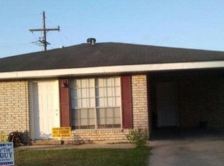 122 Crozier Dr, Houma, LA 70363