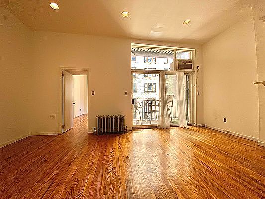5th image of 41 W 85th St #4BA