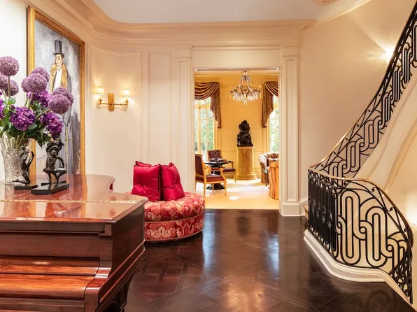 11 East 74th Street image 9 of 10