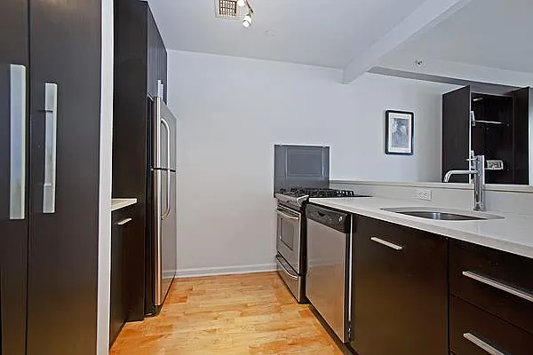 Sold by Maz Group NY | media 19