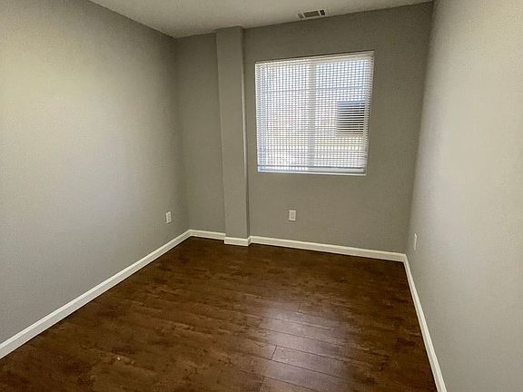 4th image of 2505 San Pablo Ave APT 104