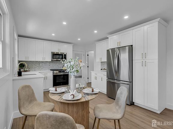 5th image of 11 Dartmouth Rd