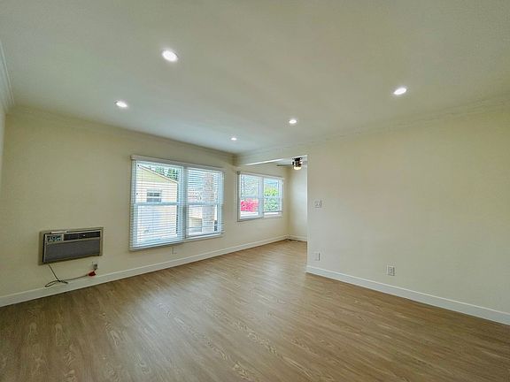 4th image of 11011 Venice Blvd #175