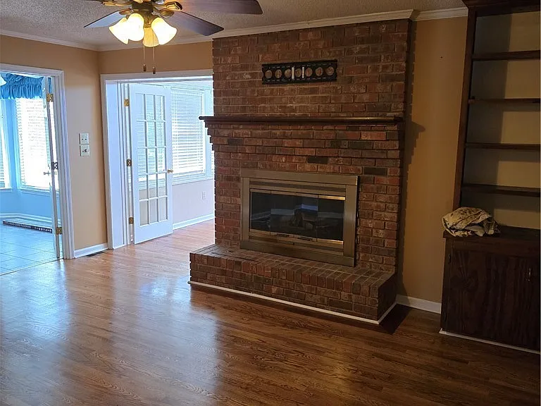 170 Breckenridge Ln — Photo 4